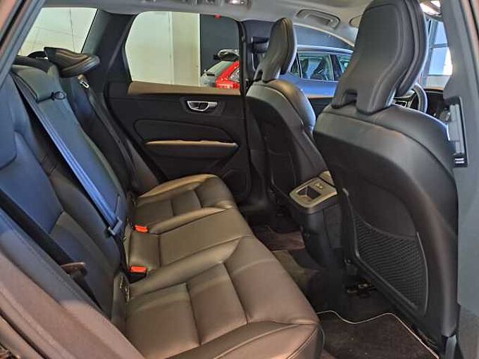 Volvo XC60 780968 | B4 Mild-Hybride Benzine Plus Dark