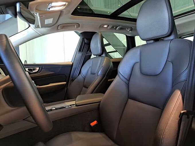 Volvo XC60 780968 | B4 Mild-Hybride Benzine Plus Dark