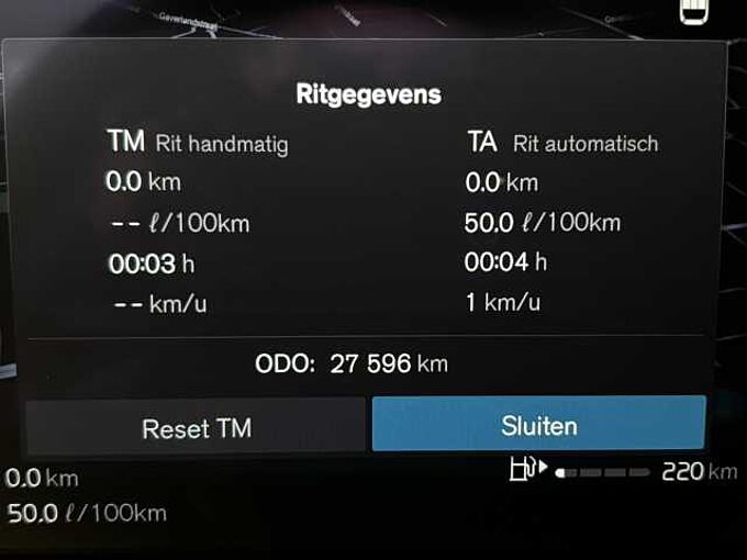 Volvo XC60 Plus, B4 Mild-Hybrid, Benzin, Dark