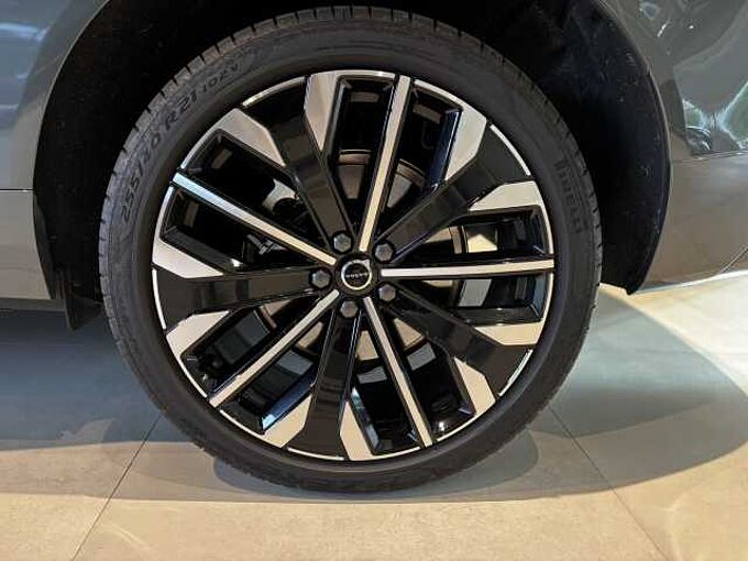 Volvo XC60 Plus, T6 AWD Plug-in hybrid, NIET INGESCHREVEN DIRECTIEWAGEN