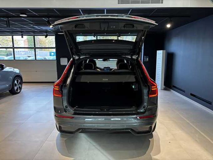 Volvo XC60 Plus, T6 AWD Plug-in hybrid, NIET INGESCHREVEN DIRECTIEWAGEN