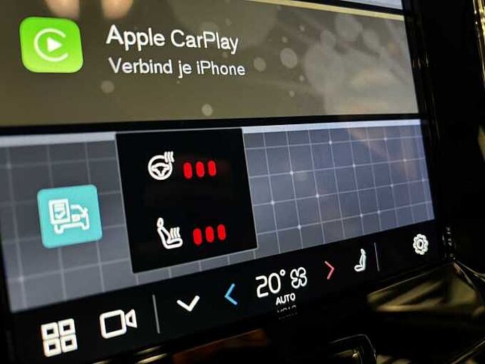 Volvo XC40 Core, B3 Mild hybrid, Benzine