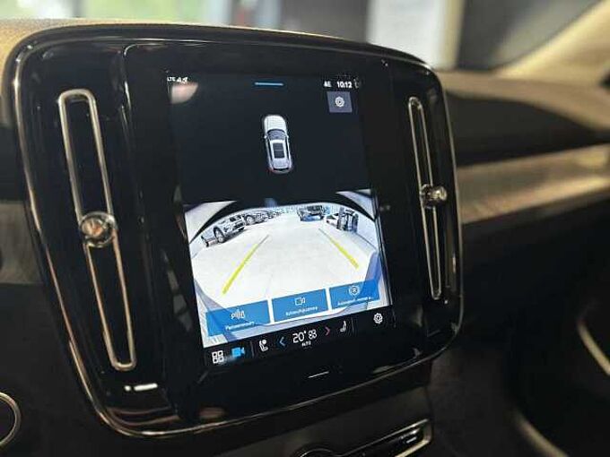 Volvo XC40 Core, B3 Mild hybrid, Benzine