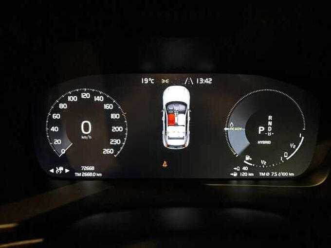 Volvo XC40 Recharge R-Design, T4 plug-in hybrid