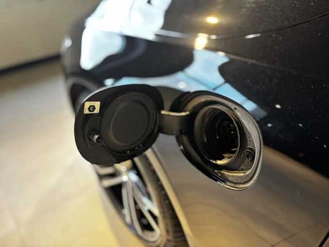 Volvo V90 Recharge R-Design, T6 AWD Plug-in Hybrid