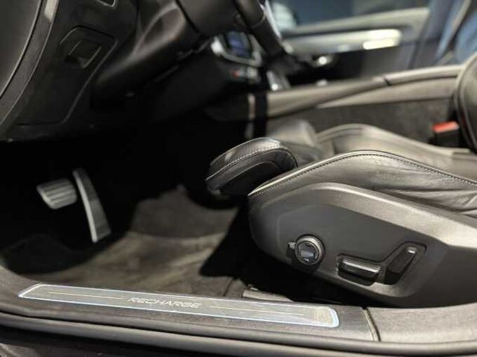 Volvo V90 Recharge R-Design, T6 AWD Plug-in Hybrid