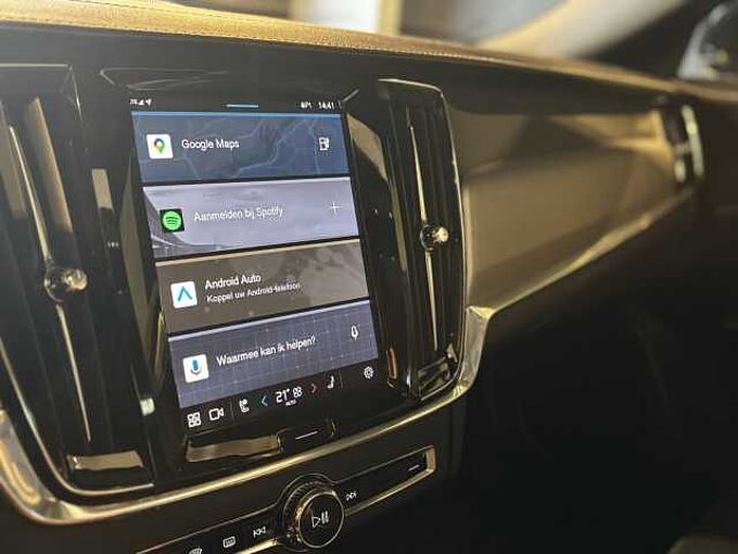 Volvo V90 Recharge R-Design, T6 AWD Plug-in Hybrid