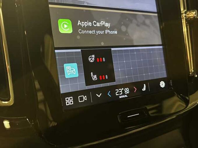 Volvo XC40 Core, B3 Mild hybrid, Benzine