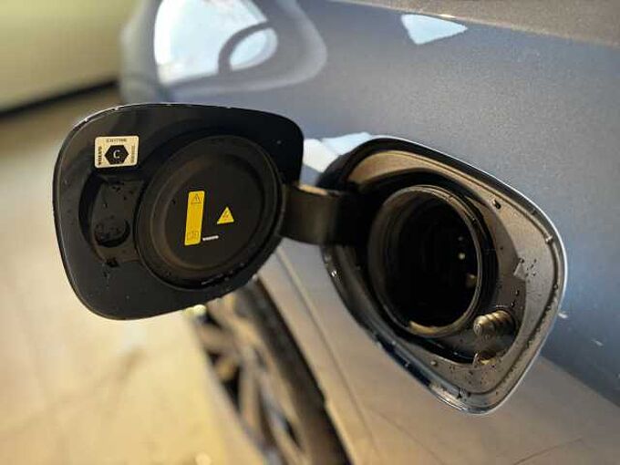 Volvo XC60 Black Edition Plus, T6 AWD PHEV - SLECHTS 1.000 km!