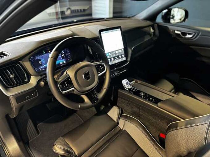 Volvo XC60 Black Edition Plus, T6 AWD PHEV - SLECHTS 1.000 km!