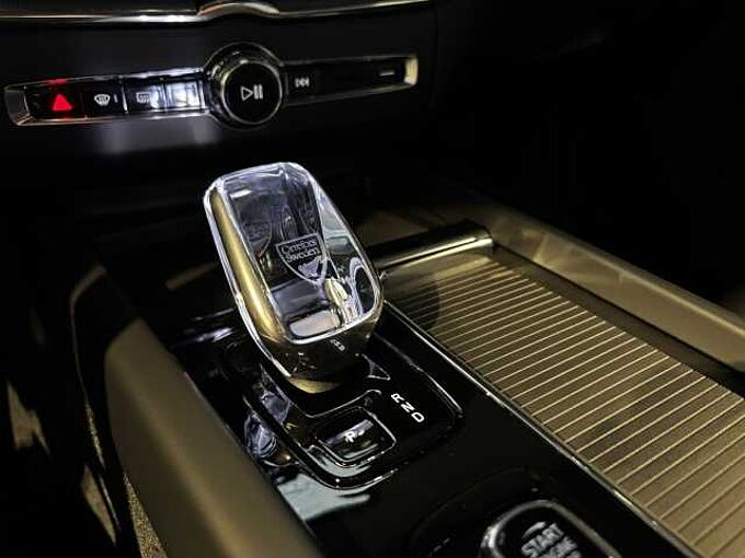 Volvo XC60 Black Edition Plus, T6 AWD PHEV - SLECHTS 1.000 km!