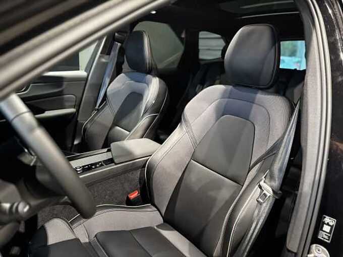 Volvo XC60 Black Edition Plus, T6 AWD PHEV - SLECHTS 1.000 KM!