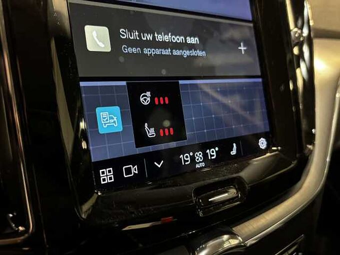 Volvo XC60 Momentum Pro, B4 mild hybrid