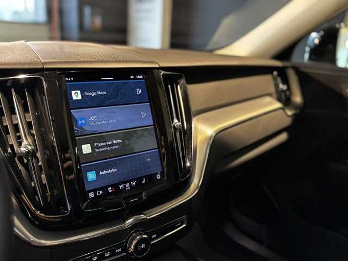 Volvo XC60 Momentum Pro, B4 mild hybrid