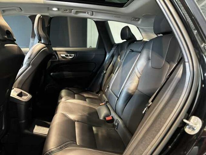 Volvo XC60 Ultra, T6 AWD PHEV