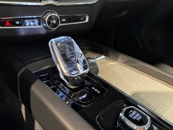 Volvo XC60 Ultra, T6 AWD PHEV