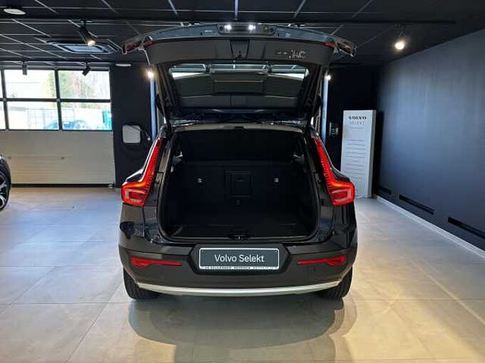 Volvo XC40 Inscription, T2 (automatic)