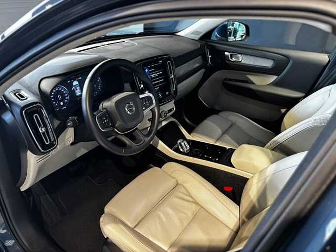 Volvo XC40 Inscription, T2 (automatic)