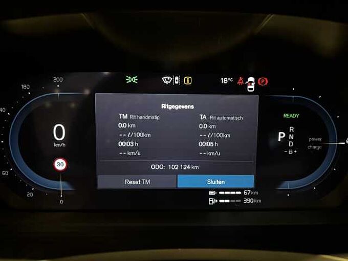 Volvo V60 Plus, T6 AWD Plug-in hybrid, Elektrisch/benzine, Dark