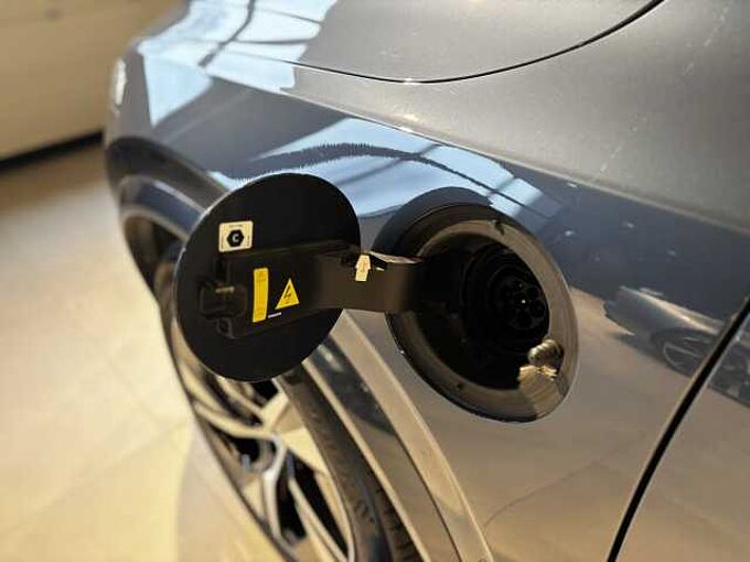 Volvo XC90 Recharge Plus, T8 AWD plug-in hybrid