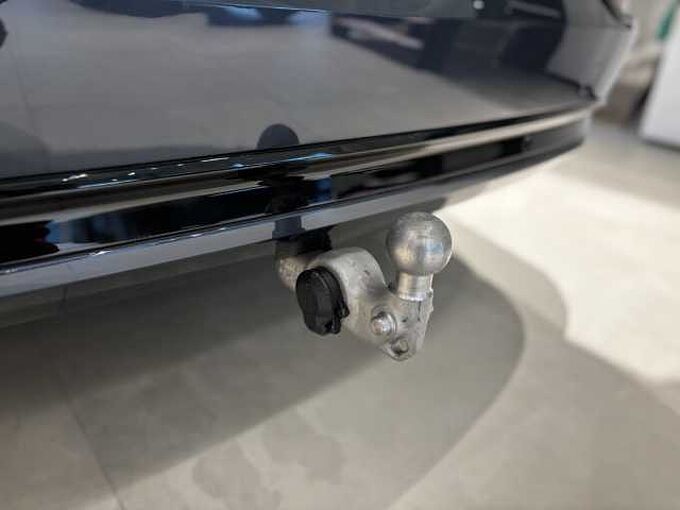 Volvo XC90 Recharge Plus, T8 AWD plug-in hybrid