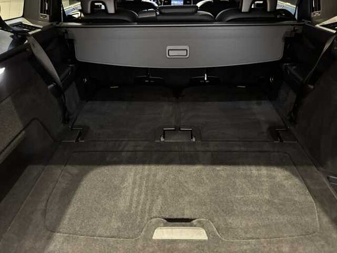 Volvo XC90 Recharge Plus, T8 AWD plug-in hybrid