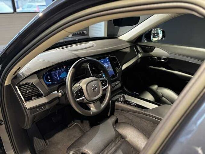 Volvo XC90 Recharge Plus, T8 AWD plug-in hybrid