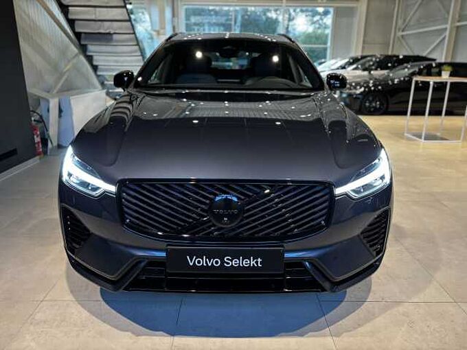 Volvo XC60 Black Edition Plus, T6 AWD Plug-in Hybrid SLECHTS 1300 KM!
