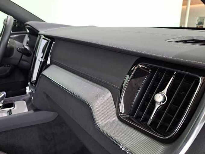 Volvo XC60 T6 AWD Plug-In Hybride Ultimate 739800 | Recharge T6 AWD Plug-In Hybride Ultimate
