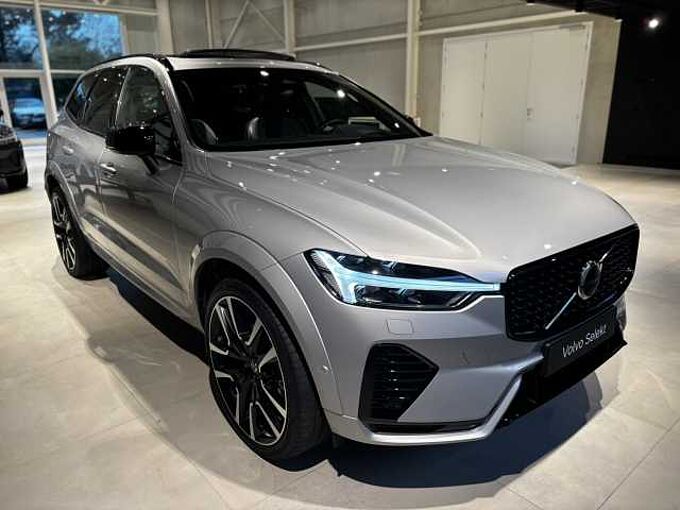 Volvo XC60 Recharge Ultimate, T6 AWD Plug-in hybrid, Elektrisch/benzine, Dark