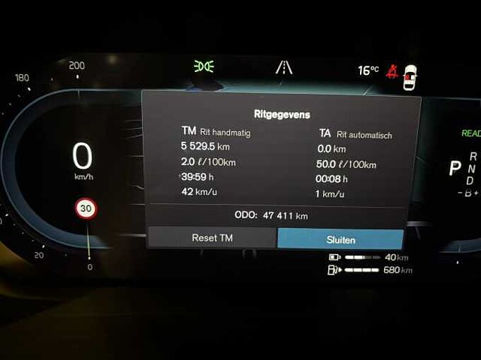 Volvo XC60 Recharge Ultimate, T6 AWD Plug-in hybrid, Elektrisch/benzine, Dark