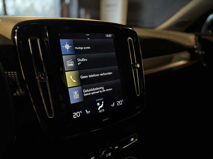 Volvo XC40 Recharge R-Design, T5 Plug-in Hybrid