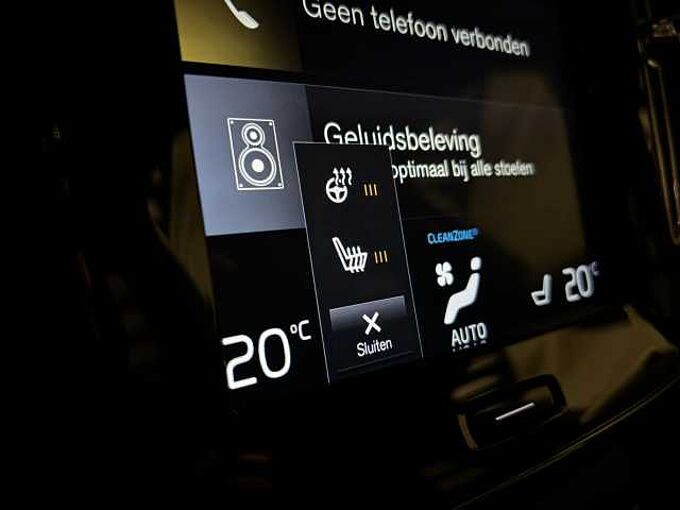 Volvo XC40 Recharge R-Design, T5 Plug-in Hybrid