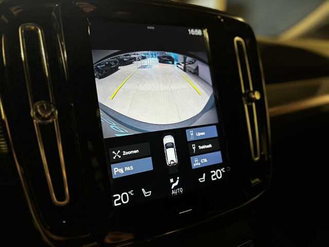 Volvo XC40 Recharge R-Design, T5 Plug-in Hybrid