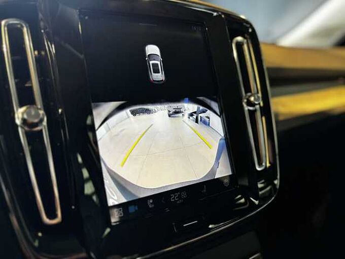 Volvo XC40 Core, B3 Mild hybrid, Benzine