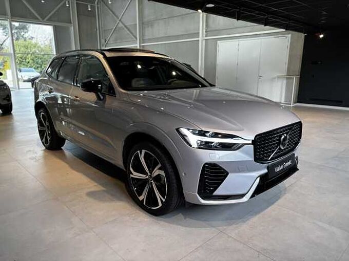 Volvo XC60 Plus Dark, T6 PHEV