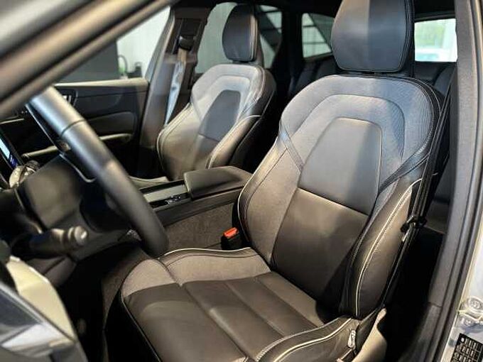 Volvo XC60 Plus Dark, T6 PHEV