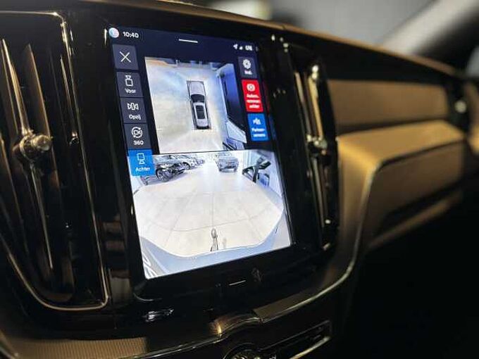 Volvo XC60 Plus Dark, T6 PHEV