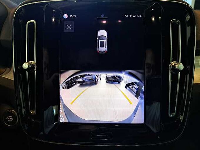 Volvo XC40 B3 AUT Mild-Hybride Plus Dark