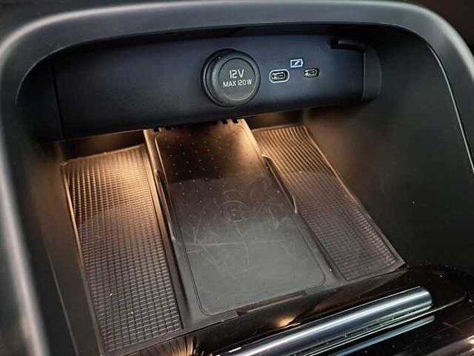 Volvo XC40 B3 AUT Mild-Hybride Plus Dark