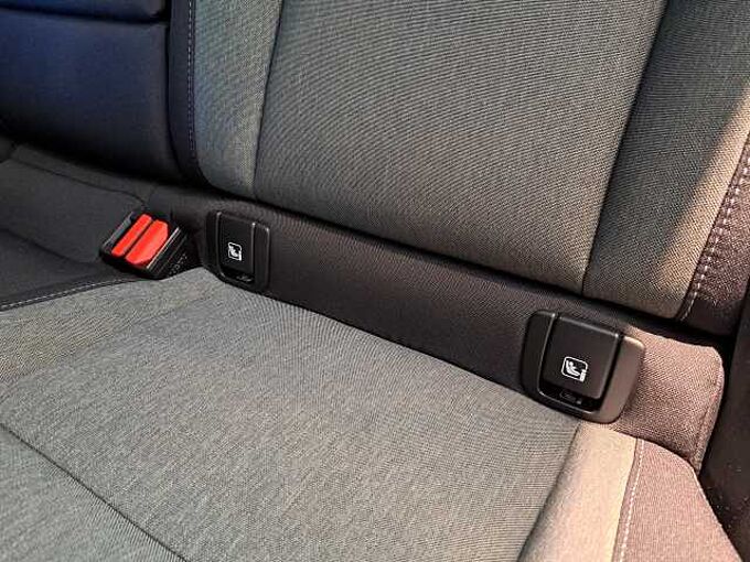 Volvo XC40 B3 AUT Mild-Hybride Plus Dark