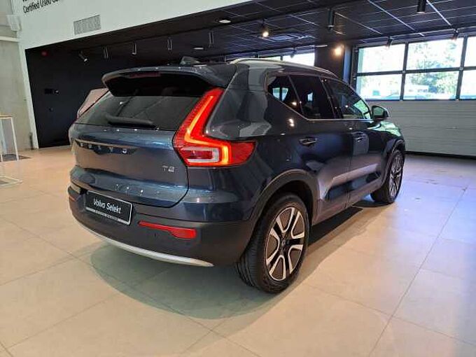 Volvo XC40 408453 | T2 AUT Momentum Pro