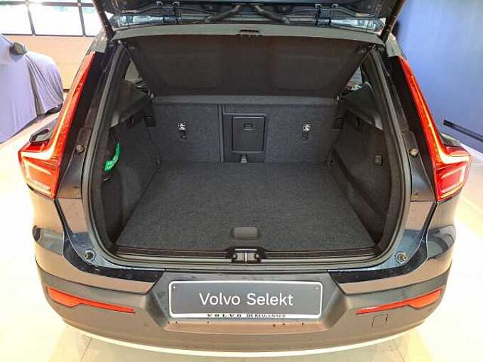 Volvo XC40 408453 | T2 AUT Momentum Pro
