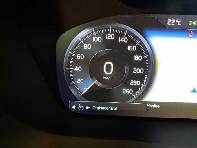 Volvo XC40 408453 | T2 AUT Momentum Pro