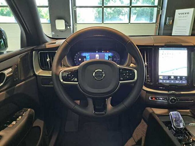Volvo XC60 913370 | Recharge T6 AWD Plug-In Hybrid Ultimate Dark