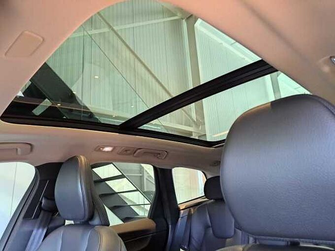 Volvo XC60 779047 | B4 Mild-Hybride Benzine Plus Dark