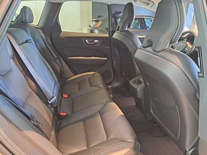 Volvo XC60 B4 Mild-Hybride Benzine Plus Dark 787282 | B4 Mild-Hybride Benzine Plus Dark