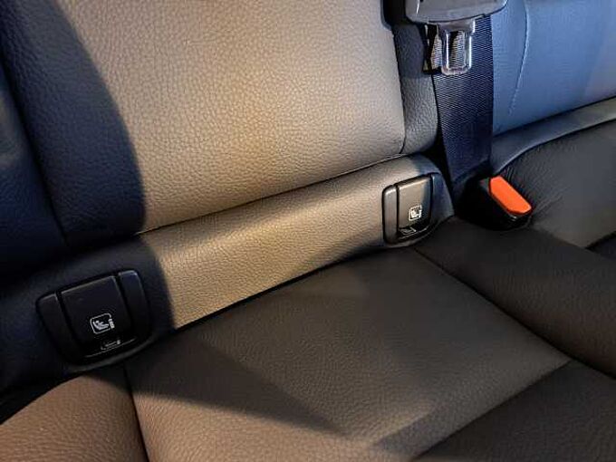 Volvo XC60 B4 Mild-Hybride Benzine Plus Dark 787282 | B4 Mild-Hybride Benzine Plus Dark