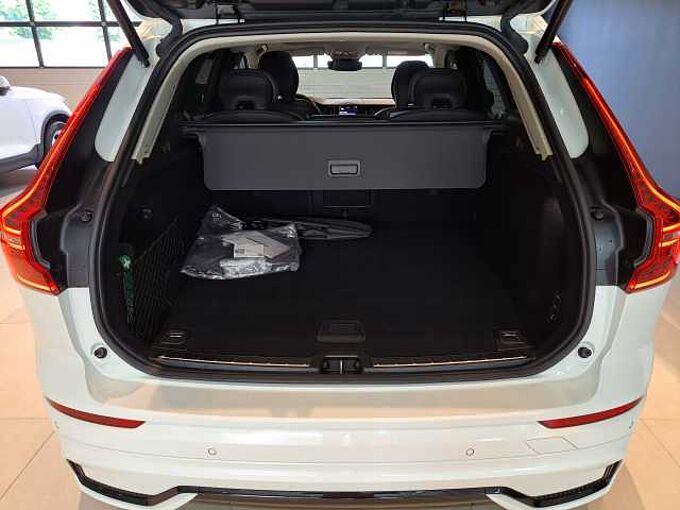 Volvo XC60 Plus, T6 AWD Plug-in Hybrid, Elektrisch/Benzin, Dark 174124 | T6 AWD Plug-In Hybride Plus Dark