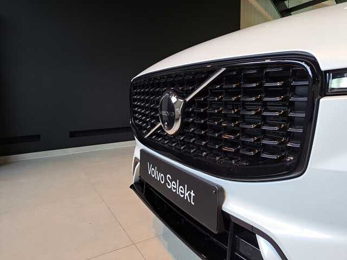 Volvo XC60 Plus, T6 AWD Plug-in Hybrid, Elektrisch/Benzin, Dark 174124 | T6 AWD Plug-In Hybride Plus Dark